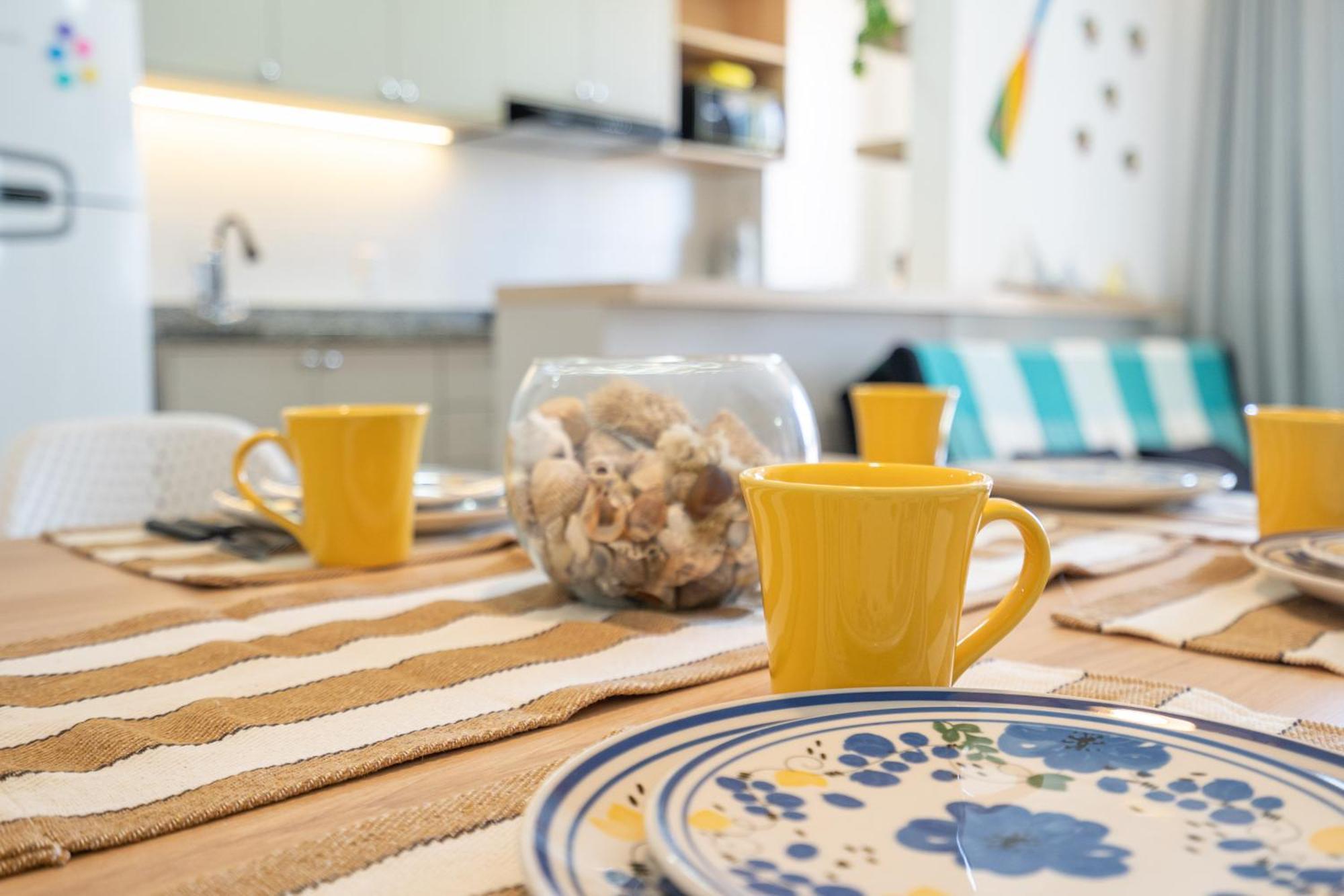 Apartamento Em Bal 150 M Da Com Sacada, Wi-fi, Piscina, Portaria 24h, Playground E Vaga De Garagem Piçarras