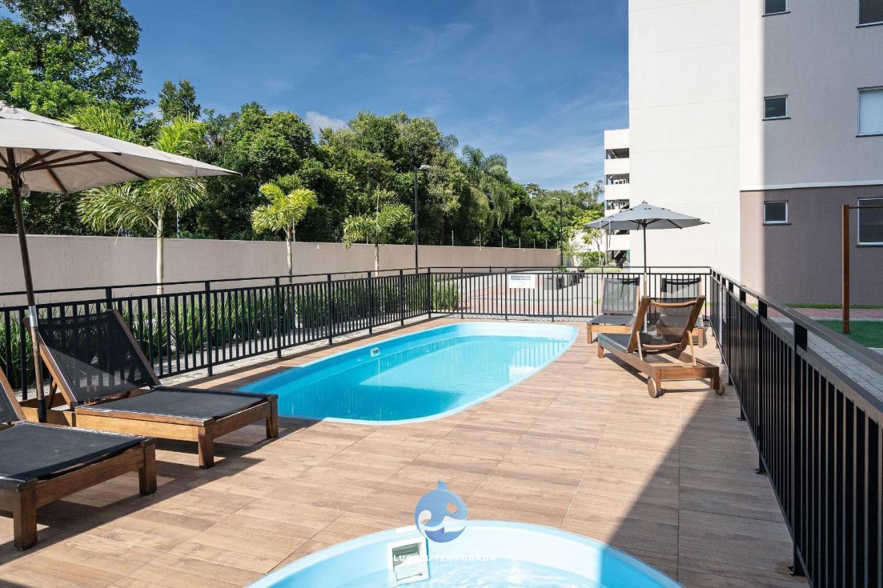 Piçarras: Beachfront Comfort With Pool And 24/7 Security Apartment *