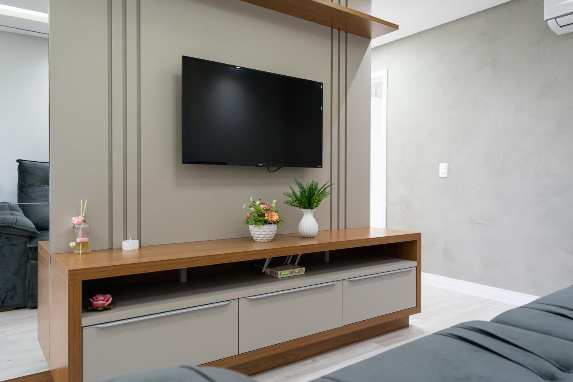 Piçarras: Beachfront Comfort With Pool And 24/7 Security Apartment *